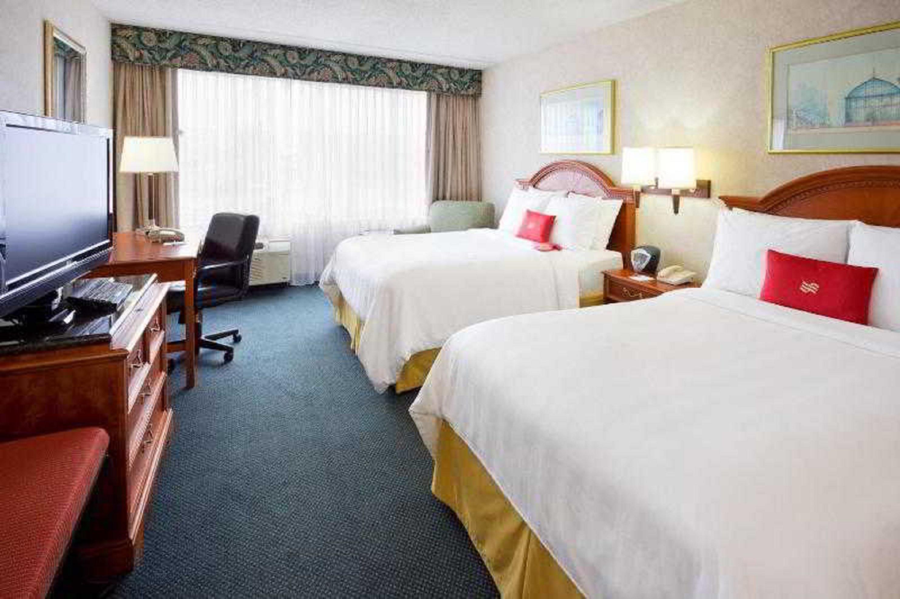 Crowne Plaza Englewood By Ihg Hotel Buitenkant foto